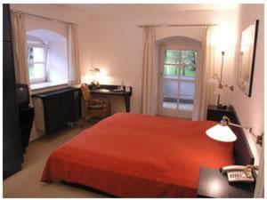 Haus Rufinus Am Kloster Seeon Extérieur photo